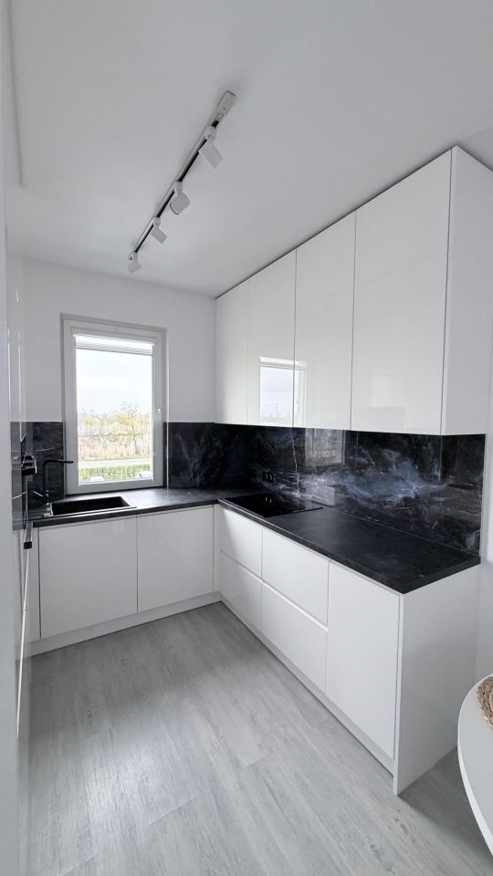 Mieszkanie 3-pokojowe Szczecin Gumieńce, ul. prof. Władysława Grabskiego. Zdjęcie 3