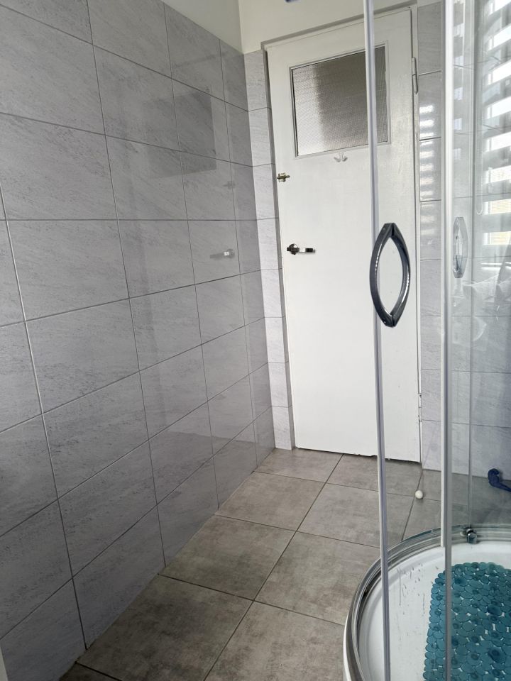dom wolnostojący, 4 pokoje Leśniaki. Zdjęcie 9
