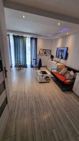 Mieszkanie 1-pokojowe Ząbki, ul. Powstańców. Zdjęcie 1