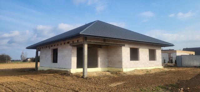 dom wolnostojący Szopinek. Zdjęcie 1