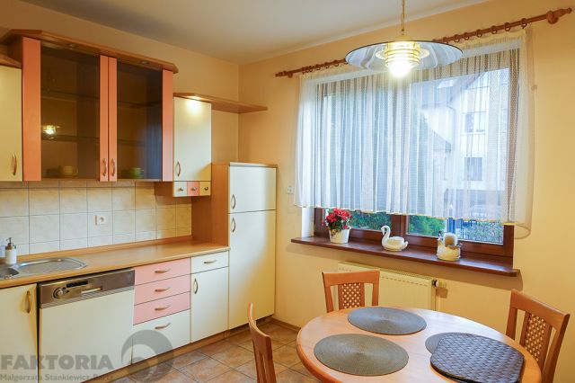 dom wolnostojący, 4 pokoje Szczecin Gumieńce, ul. Tyniecka. Zdjęcie 4