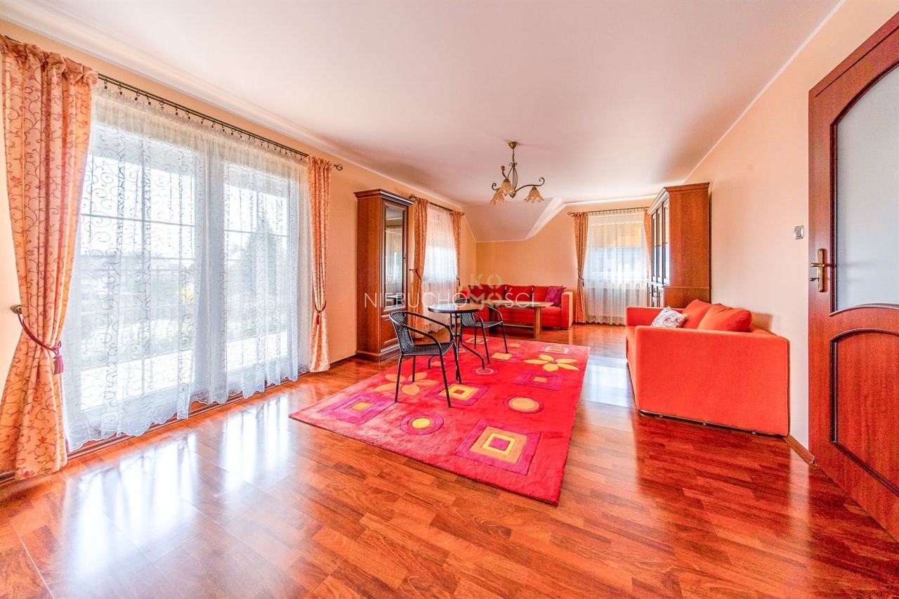 dom wolnostojący, 7 pokoi Brzeg Dolny. Zdjęcie 10