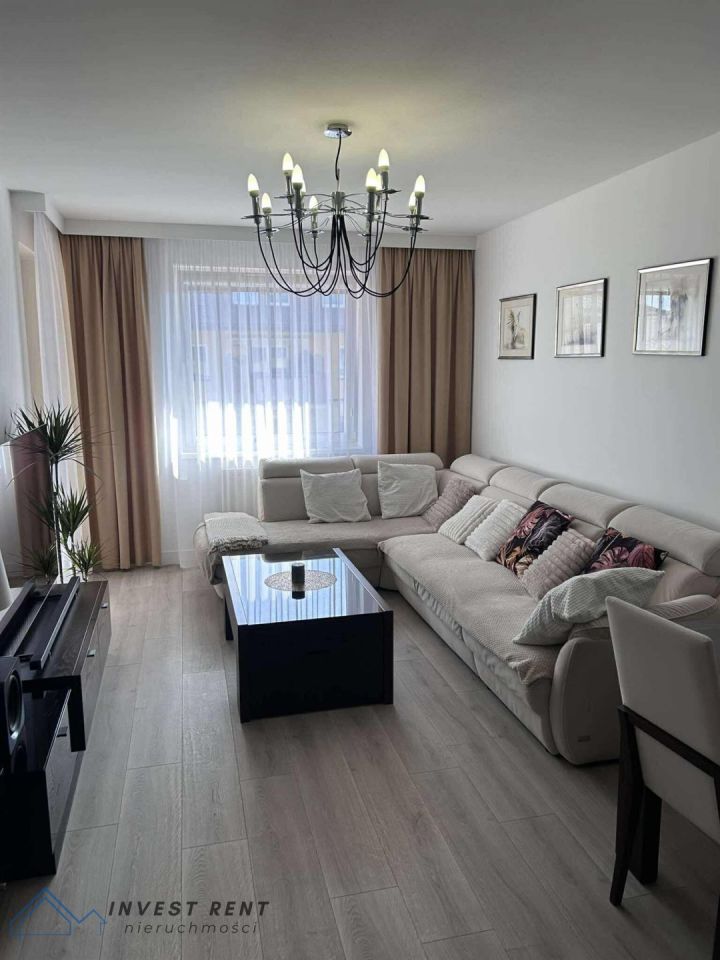 Mieszkanie 4-pokojowe Kołobrzeg, ul. Helsińska. Zdjęcie 1