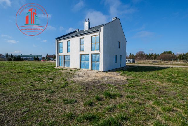 bliźniak, 5 pokoi Rewa, ul. Morska. Zdjęcie 5