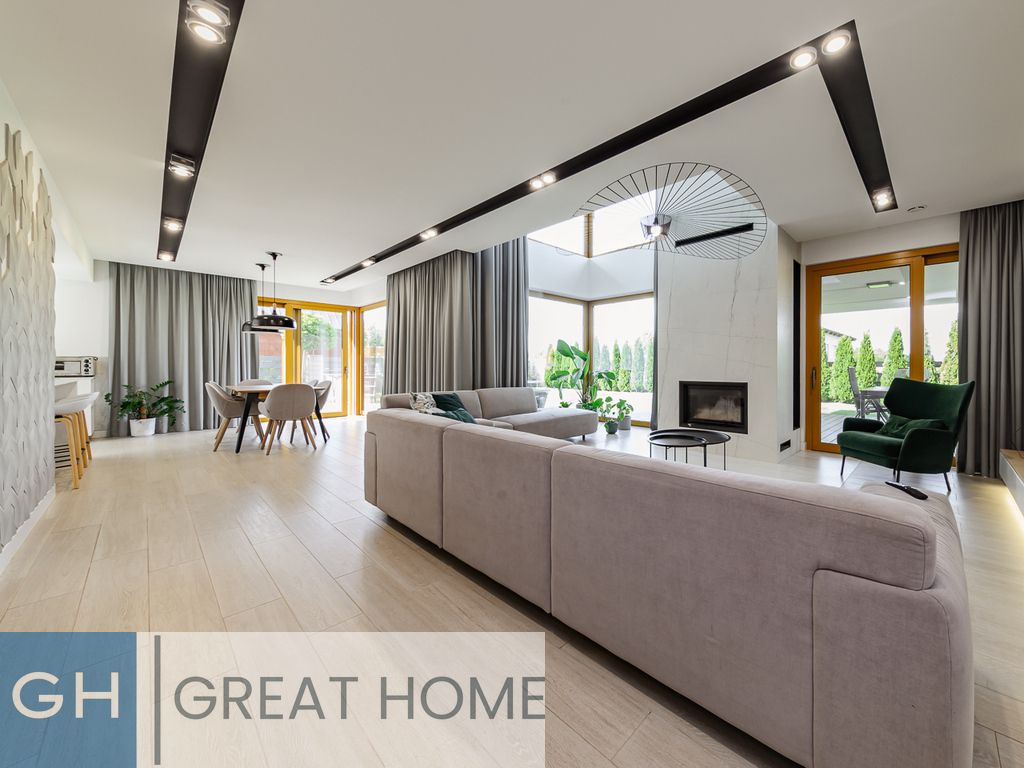 dom wolnostojący, 5 pokoi Wyględy. Zdjęcie 4