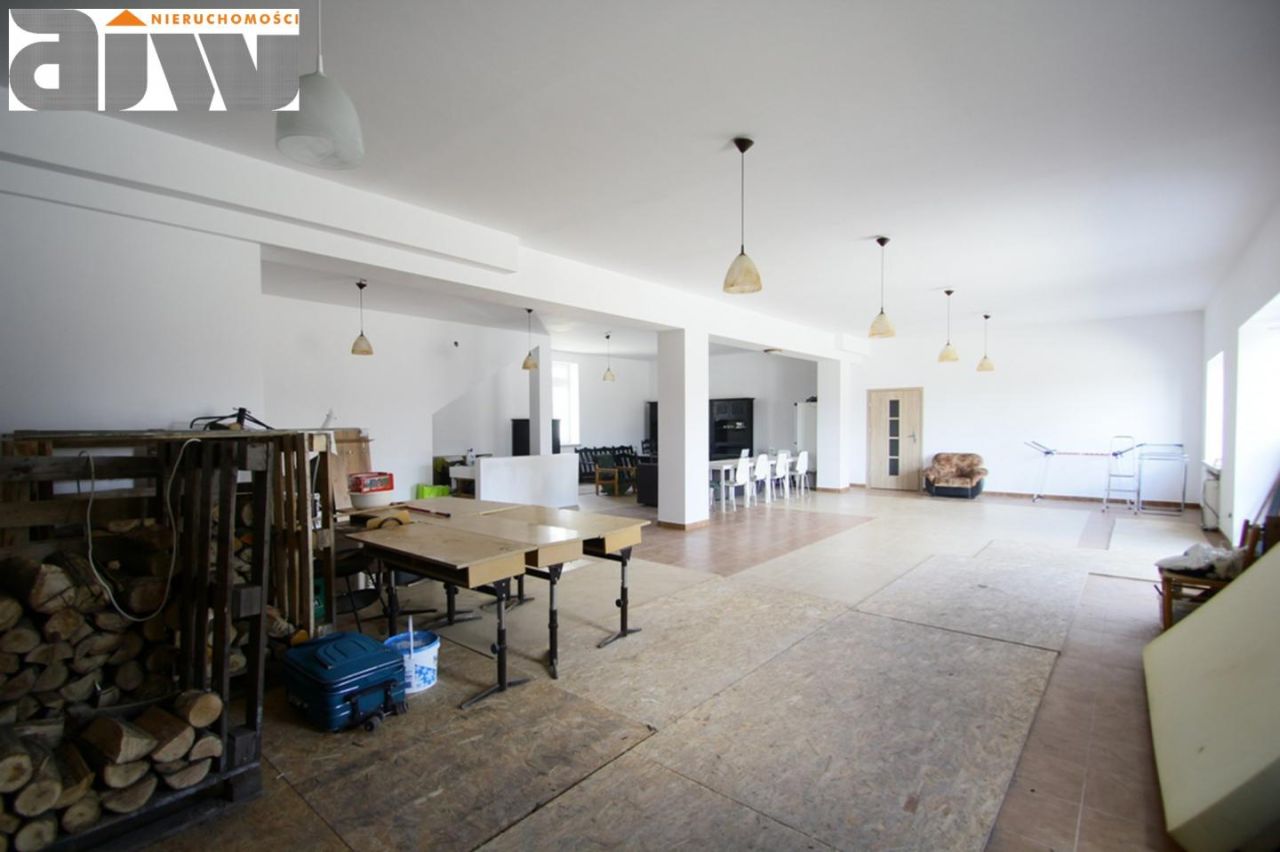 Lokal użytkowy, 900 m²