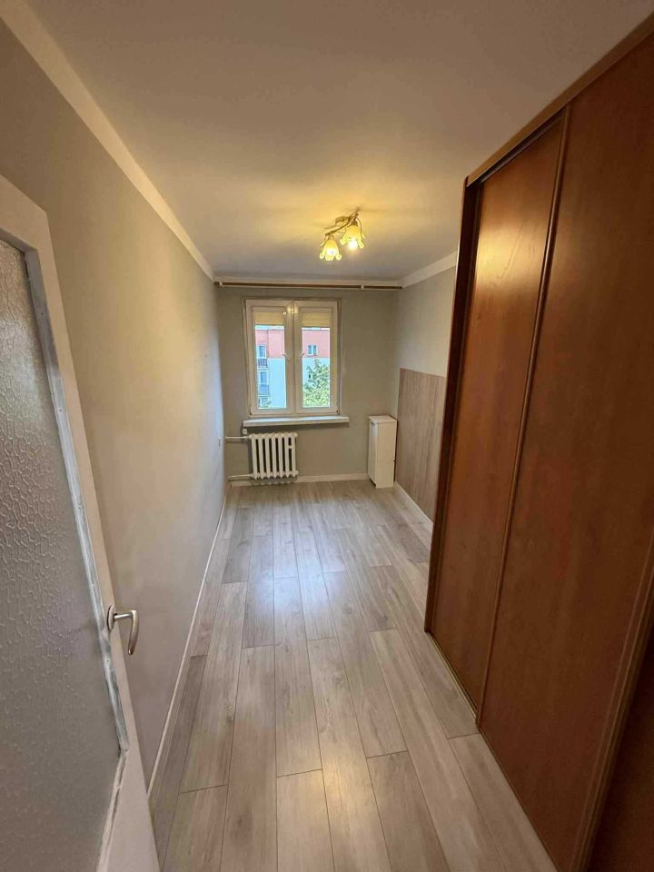 Mieszkanie 4-pokojowe Głogów, ul. Obrońców Pokoju. Zdjęcie 5