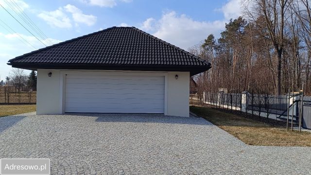 dom wolnostojący, 6 pokoi Ładna. Zdjęcie 10
