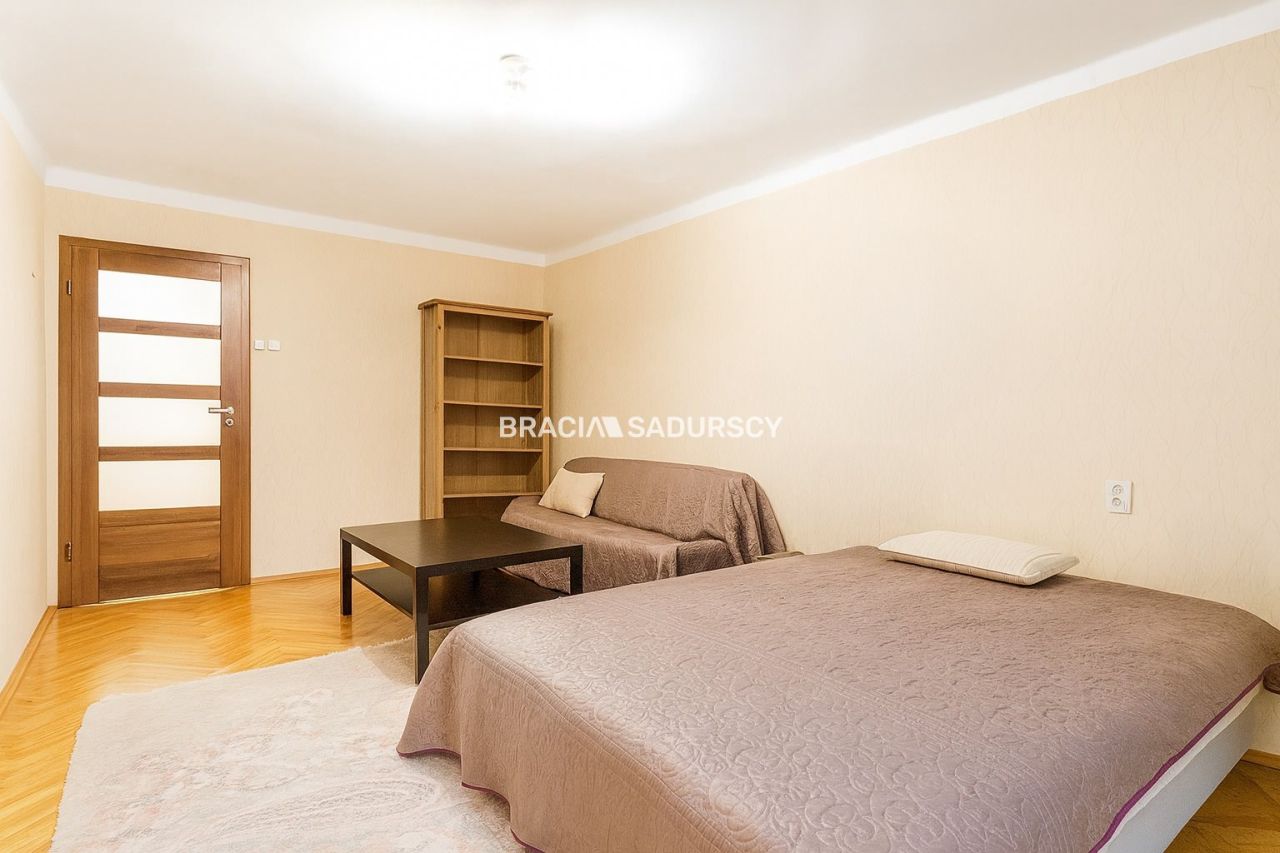 Mieszkanie 2-pokojowe Kraków Krowodrza, ul. ks. Kazimierza Siemaszki. Zdjęcie 2