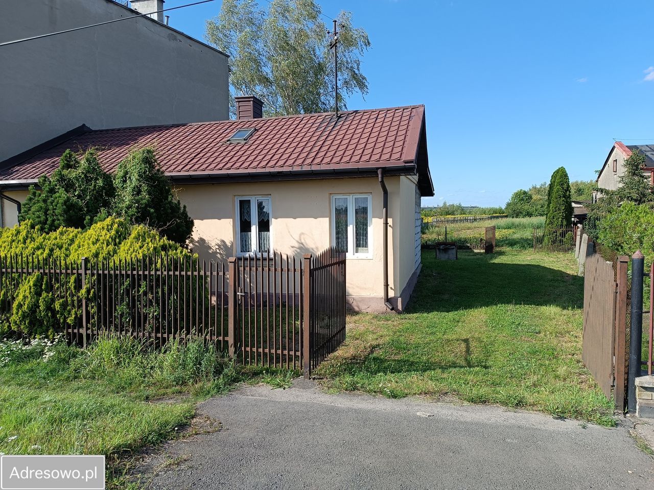 dom wolnostojący, 2 pokoje Kutno, ul. Krośniewicka. Zdjęcie 1