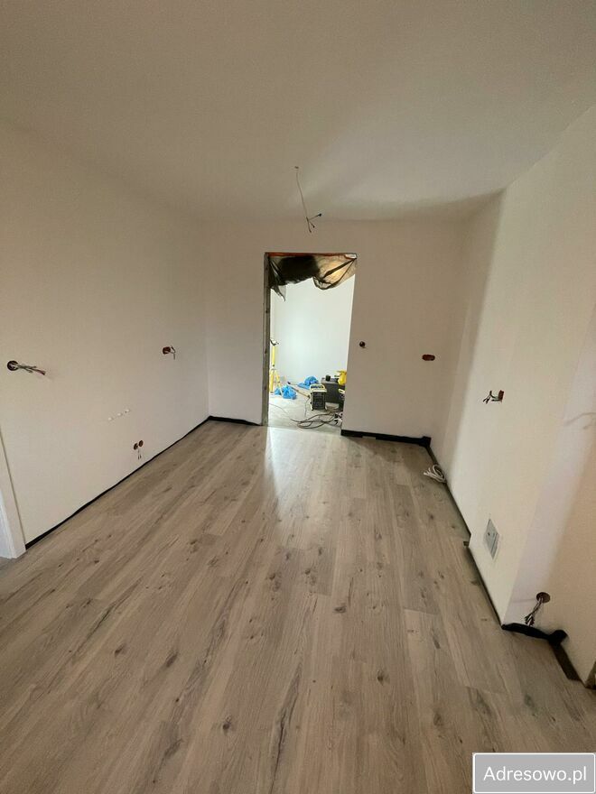 dom wolnostojący, 3 pokoje Górki. Zdjęcie 2