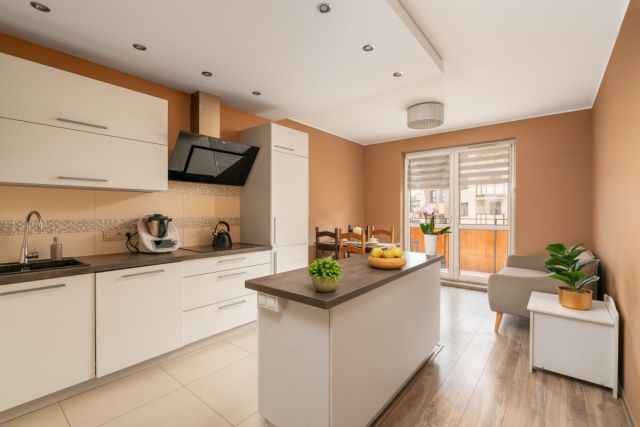 Mieszkanie 4-pokojowe Oława, ul. Jarosława Iwaszkiewicza. Zdjęcie 1