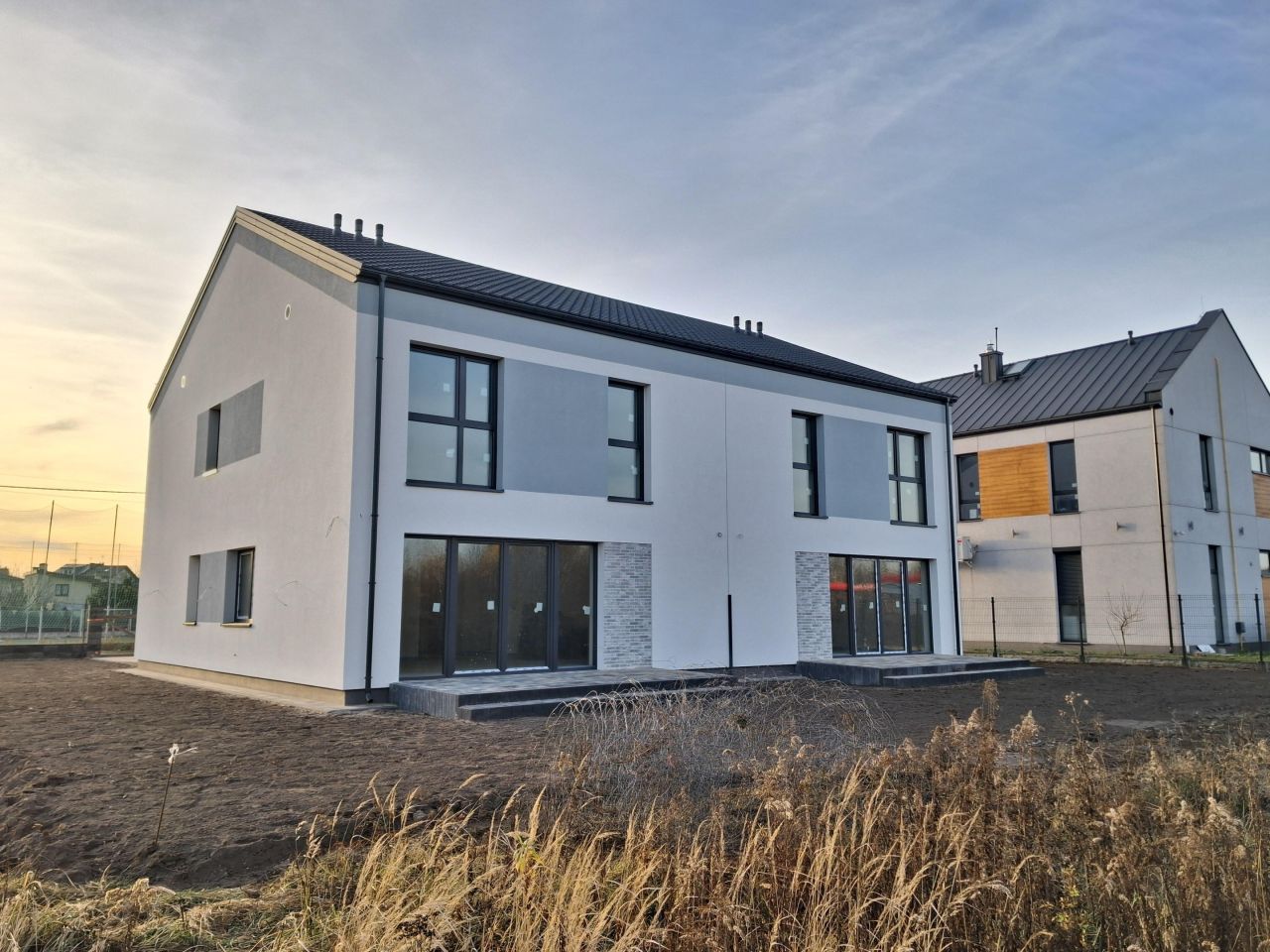 bliźniak, 5 pokoi Wołomin, ul. Oleńki. Zdjęcie 2