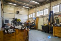 Hala/magazyn Chrzanów, ul. Partyzantów. Zdjęcie 4