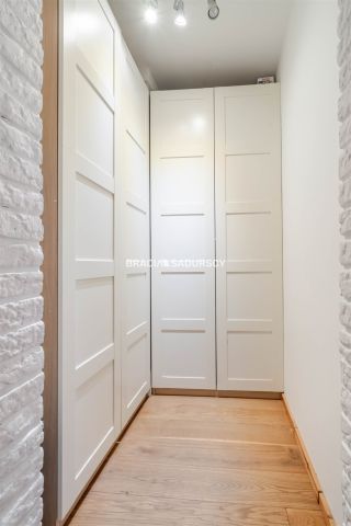 Mieszkanie 4-pokojowe Kraków, ul. Żabiniec. Zdjęcie 21