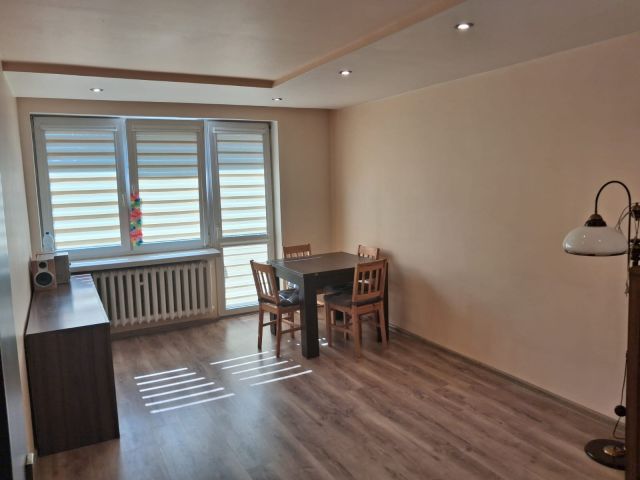 Mieszkanie 2-pokojowe Łódź Bałuty, ul. Wawelska. Zdjęcie 1