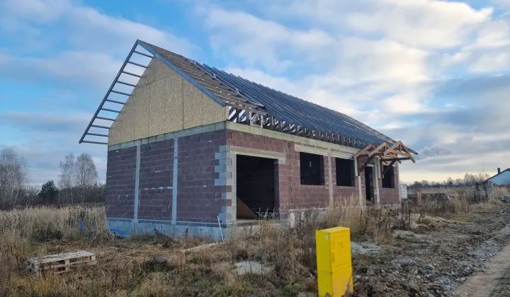 dom wolnostojący, 3 pokoje Radom Jeżowa Wola, ul. Kłosowa