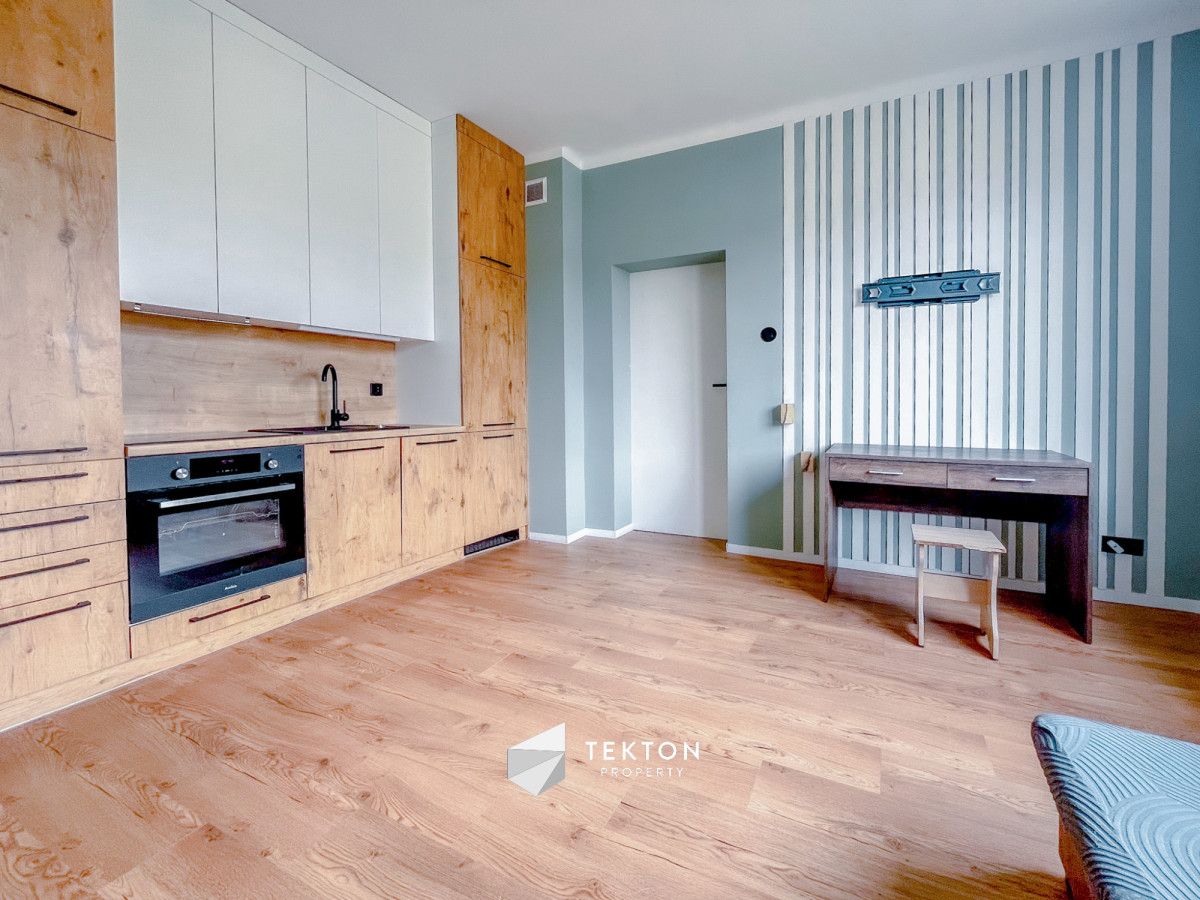 Mieszkanie 3-pokojowe Poznań Nowe Miasto, ul. Stanisława Małachowskiego. Zdjęcie 2