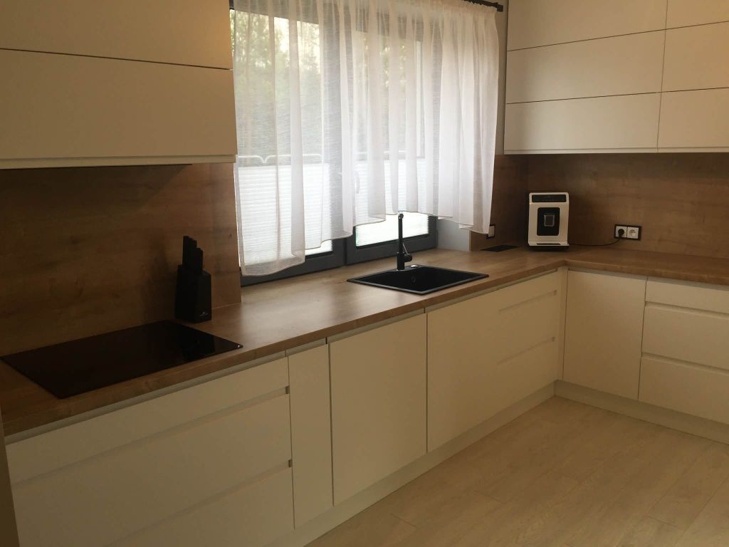 dom wolnostojący Iwkowa. Zdjęcie 6