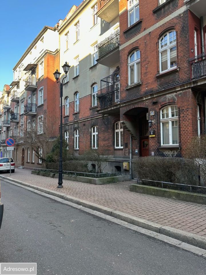 Mieszkanie 4-pokojowe Katowice Śródmieście, ul. Henryka Sienkiewicza. Zdjęcie 3