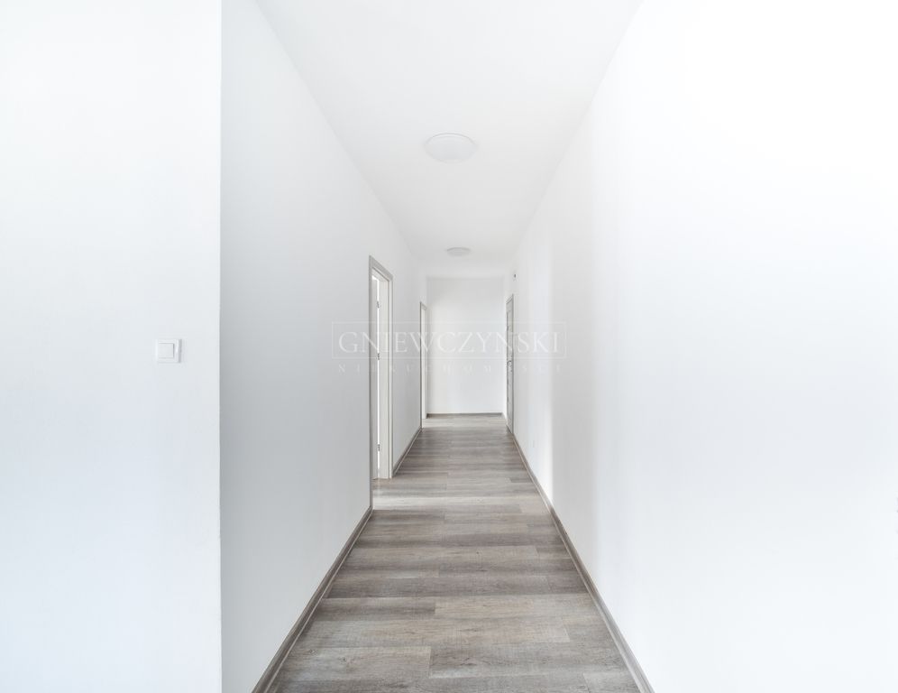 Mieszkanie 3-pokojowe Grodków, ul. Warszawska. Zdjęcie 5