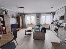 Mieszkanie 3-pokojowe Karszów. Zdjęcie 1