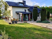 dom wolnostojący, 7 pokoi Bielsko-Biała Hałcnów, ul. Pisarska. Zdjęcie 2