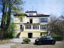 Lokal Jelenia Góra Centrum, ul. Adama Mickiewicza. Zdjęcie 2