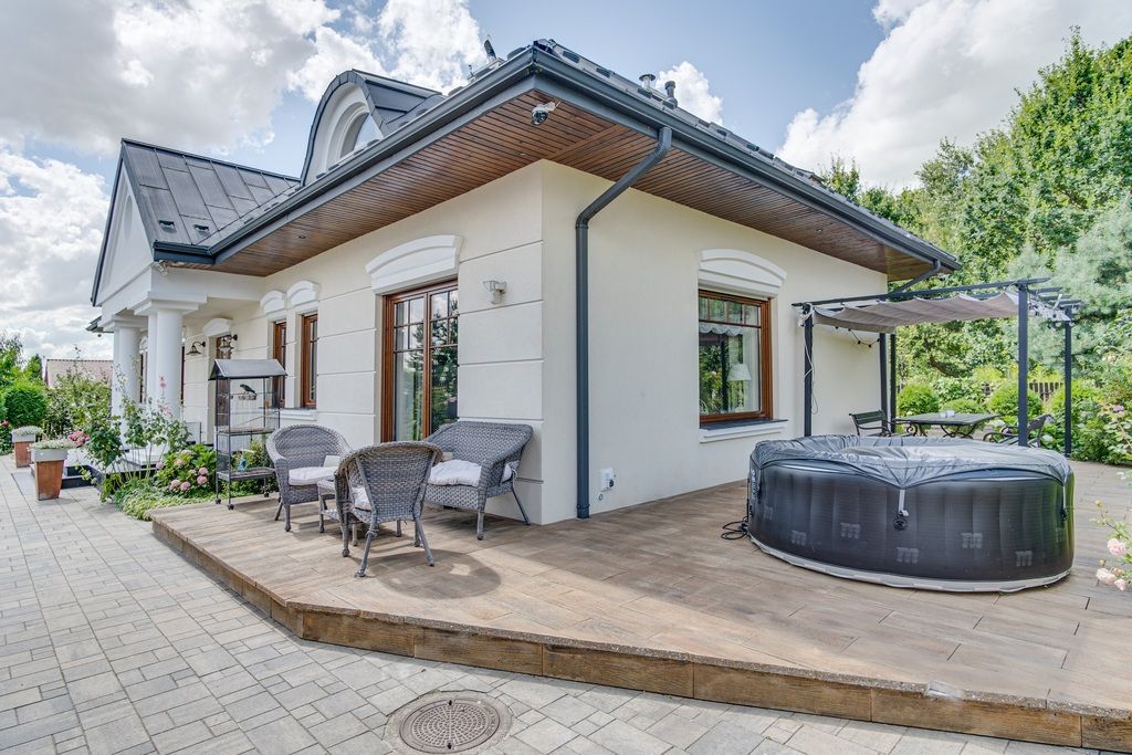 dworek, 6 pokoi Leszno, ul. Leśna. Zdjęcie 3