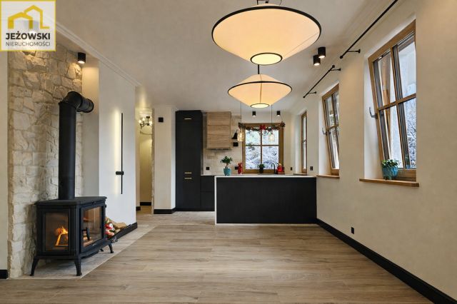 dom wolnostojący, 4 pokoje Kazimierz Dolny, ul. Szkolna. Zdjęcie 1