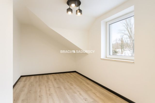 bliźniak, 6 pokoi Kraków Tyniec, ul. Podgórki Tynieckie. Zdjęcie 12