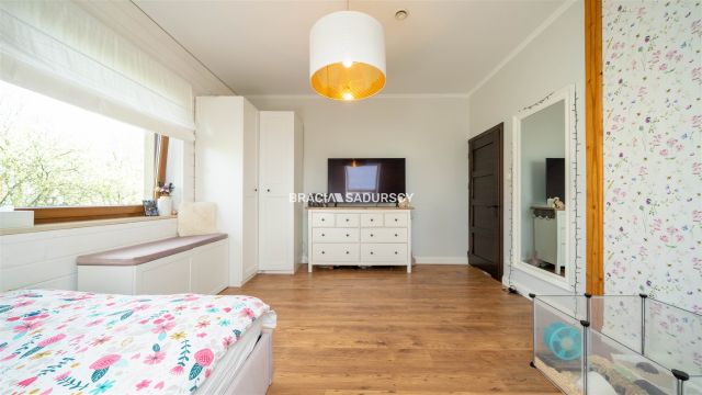 dom wolnostojący, 5 pokoi Polanowice. Zdjęcie 23