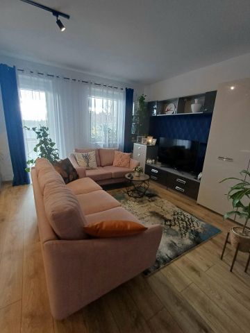Mieszkanie 3-pokojowe Zgierz Nowe Miasto, ul. 3 Maja. Zdjęcie 1