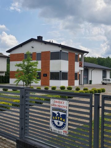 Hala/magazyn Ryki Julin, ul. Przemysłowa. Zdjęcie 1