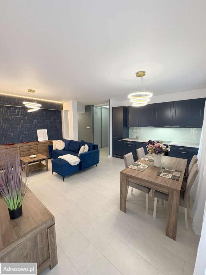 Mieszkanie 3-pokojowe Warszawa Wilanów, ul. Bruzdowa. Zdjęcie 1