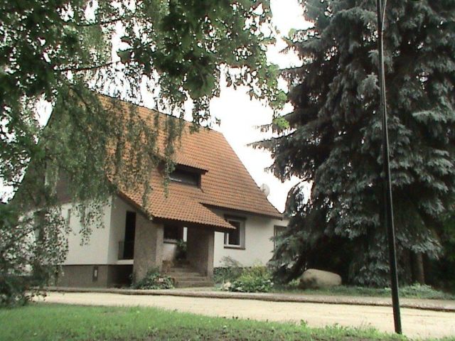 dom wolnostojący, 5 pokoi Suchy Las, ul. Saneczkowa. Zdjęcie 1