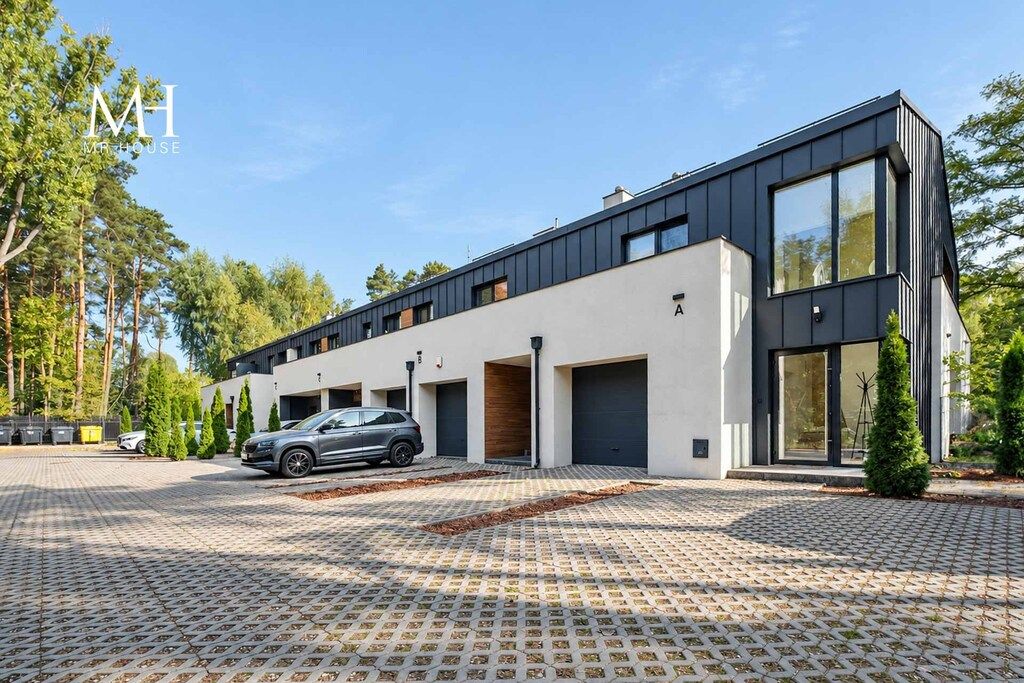 dom szeregowy, 4 pokoje Kolonia Brużyca. Zdjęcie 1