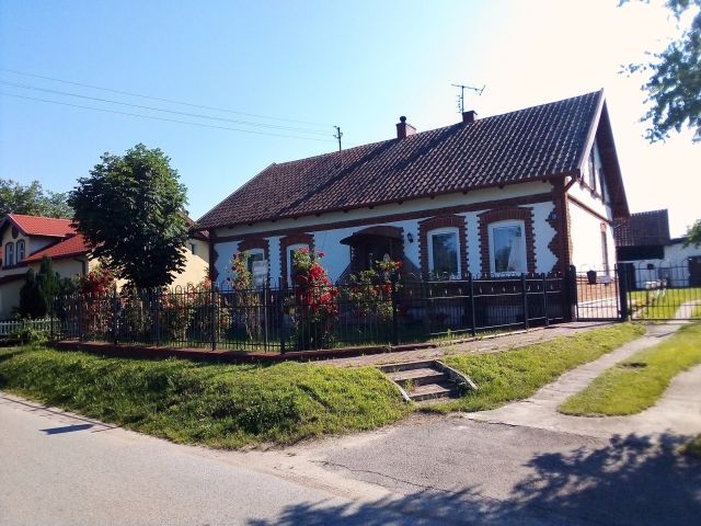 gospodarstwo, 6 pokoi Rostki. Zdjęcie 1