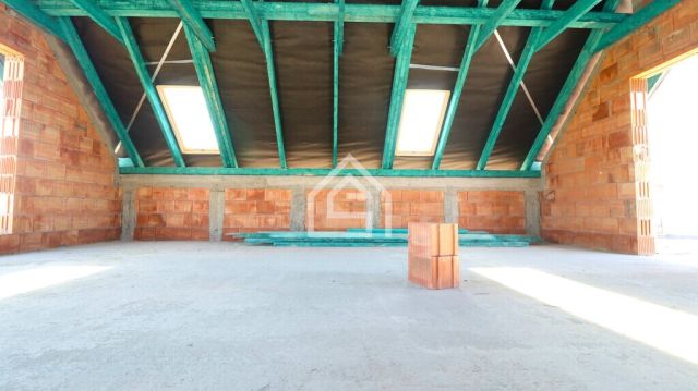 dom wolnostojący, 4 pokoje Szarów. Zdjęcie 7