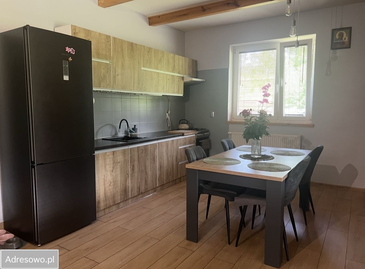 dom wolnostojący, 3 pokoje Grabie. Zdjęcie 15