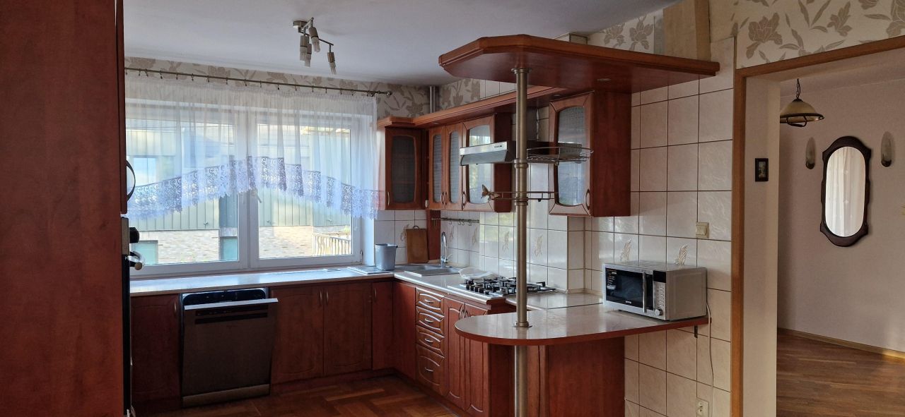 dom wolnostojący, 7 pokoi Księginice, ul. Podolska. Zdjęcie 2