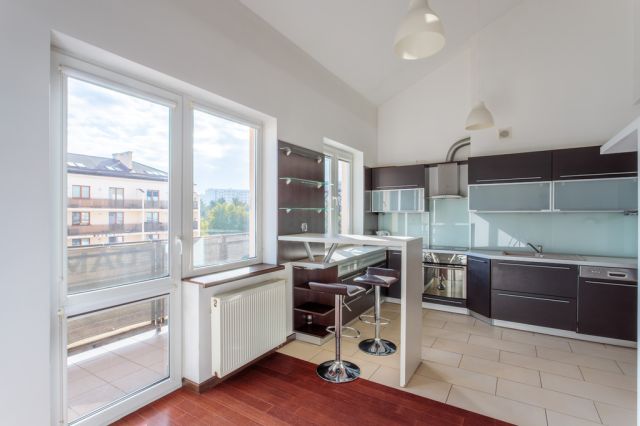 Mieszkanie 3-pokojowe Legionowo Centrum. Zdjęcie 3