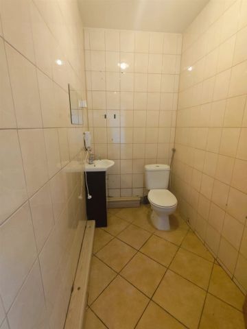 Lokal Sosnowiec Klimontów, ul. mjr. Henryka Hubala-Dobrzańskiego. Zdjęcie 6