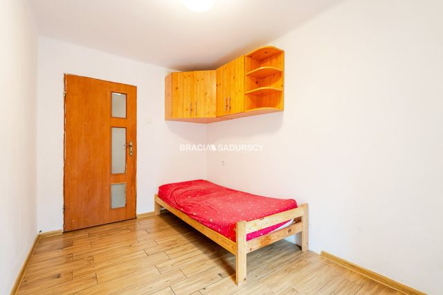 Mieszkanie 3-pokojowe Sułkowice, ul. Szkolna. Zdjęcie 10