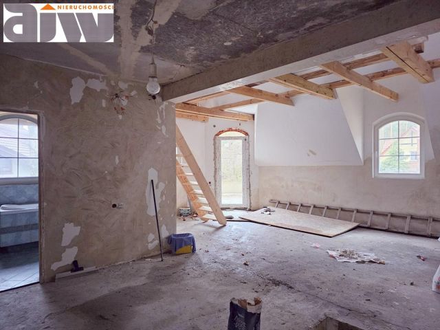 dom wolnostojący, 9 pokoi Hornówek. Zdjęcie 13