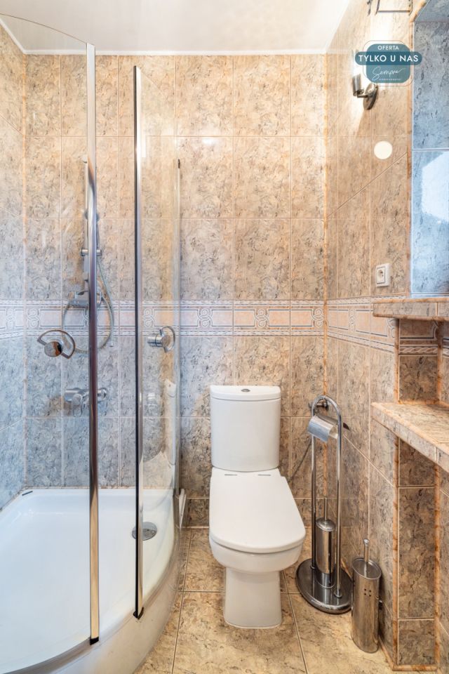 dom wolnostojący, 5 pokoi Wieluń, ul. Lipowa. Zdjęcie 17