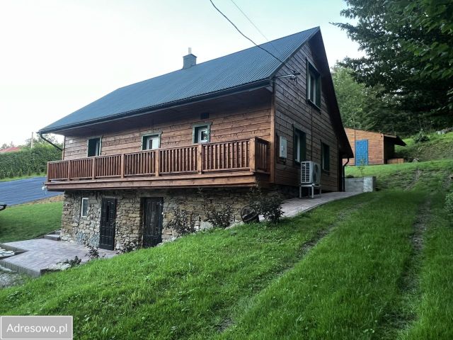 dom wolnostojący, 2 pokoje Jawornik. Zdjęcie 1