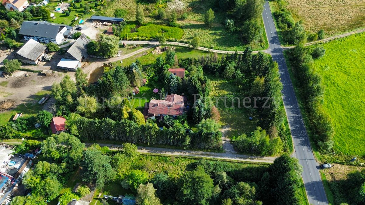 dom wolnostojący, 11 pokoi Mysłakowice