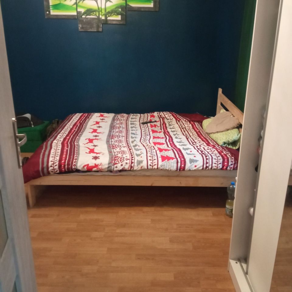 bliźniak, 4 pokoje Gierkiny. Zdjęcie 3