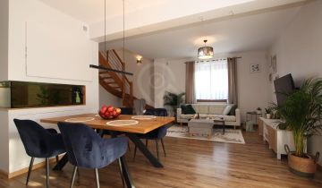 dom wolnostojący, 6 pokoi Chrząstawa Mała, ul. Malinowa